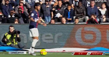 英超多位月最佳主帅陷入困顿，分析豪门爆冷场次增加的主因（英超多名月度最佳教头陷入低谷，豪门冷门频发的主因解析）