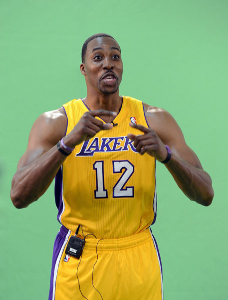 半场：云南1-0西海岸，奥斯卡助攻恩里克闪击（半场战报：云南1-0领先西海岸，奥斯卡助攻恩里克闪电破门）