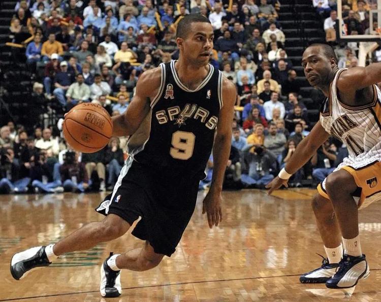 挪威客场4-1逆转意大利全胜晋级世界杯正赛，哈兰德梅开二度（哈兰德双响助挪威客场4-1逆转意大利，全胜晋级世界杯正赛）