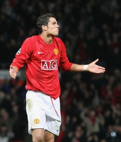 女足热身两连败！马德兴：若主教练不下课，明年亚洲杯或惨败（女足热身两连败，马德兴直言：若不换帅，明年亚洲杯恐遭惨败）