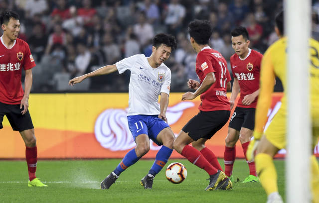 米体：没有俱乐部会在1月签受伤球员，尤文将DV9撤出冬窗市场（米体：伤停期无人愿签，尤文已将DV9撤出冬窗交易名单）