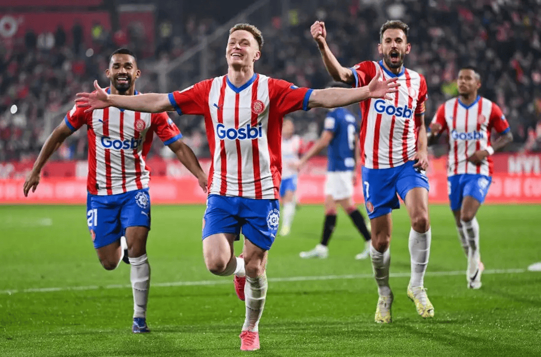 斯帕莱蒂：孔蒂是一位顶级教练，对阵那不勒斯我们会全力以赴（斯帕莱蒂称孔蒂为顶级主帅：战那不勒斯我们将全力以赴）