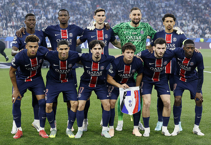 斯洛特：很不巧基耶萨病了，无论作为球员还是个人我都喜欢他（斯洛特：遗憾基耶萨生病了，无论球员还是个人我都很欣赏他）